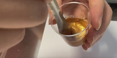 Làm thế nào để phân tán bột màu ngọc trai dễ dàng hơn?