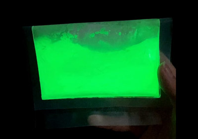 Cần lưu ý điều gì khi sử dụng bột phát quang ngoài trời?